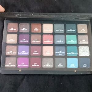 Natasha Denona 28 Purple-Blue eyeshadow palette